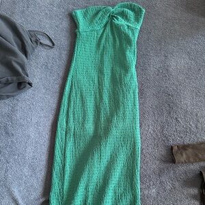 Elegant Green Strapless Dress